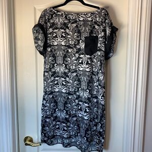 Tristan Black & White Printed Tunic Blouse – Lightweight Short Sleeve Top Size L